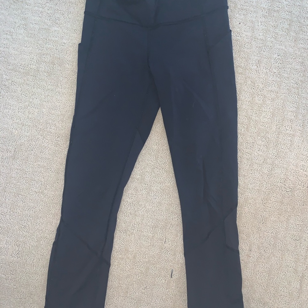 Lululemon black athletic leggings
